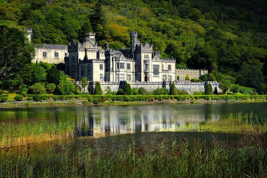 Kylemore Abbey, Connemara